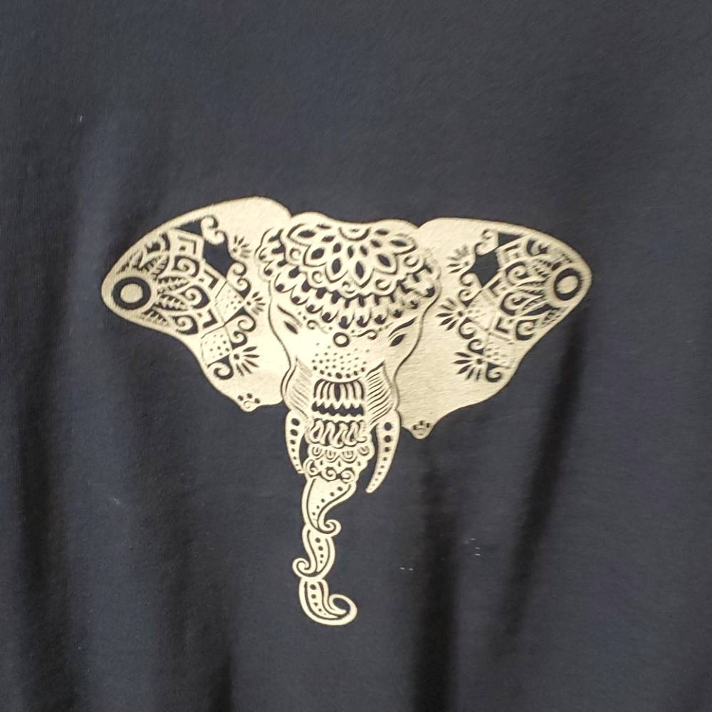 Homemade tee - Picture 2 of 3